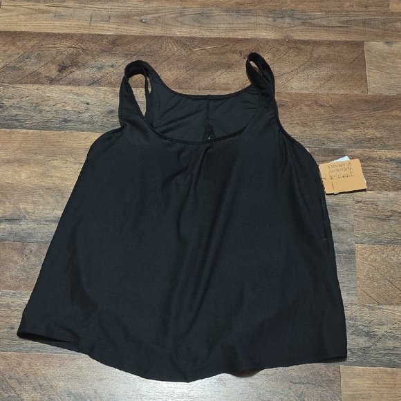 Shade & Shore Elegant Black Tank Top - Picture 1 of 2